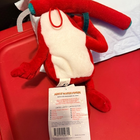 Stuffins misfit toys water gun plush - Picture 2 of 3